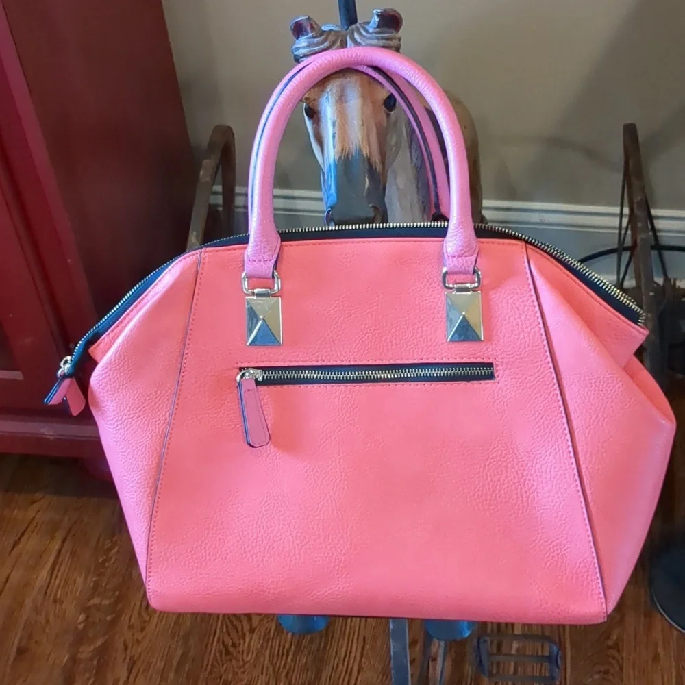 Gianni Bini Two-Tone vinyl bag